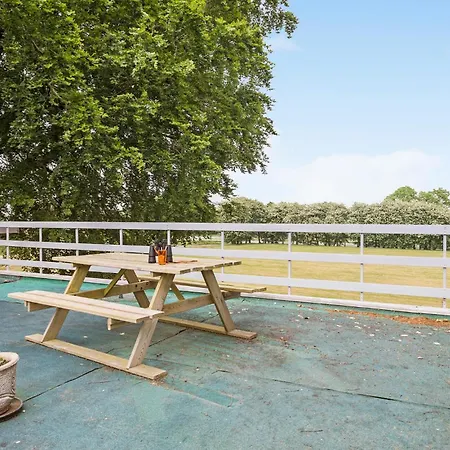 Lovely In With Wifi *